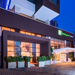 4* Hotel Express - Bocagrande By Ihg